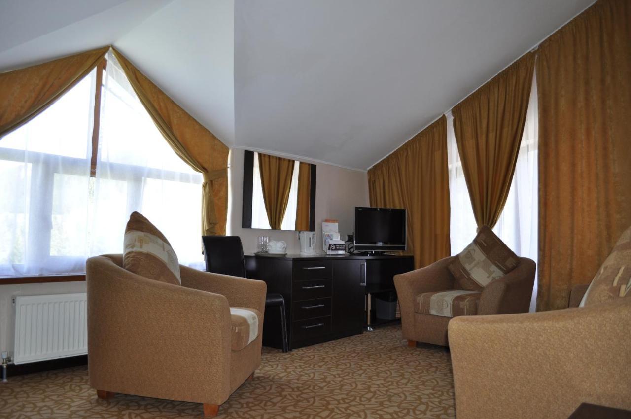 Hotel Kapriz Karakoł Pokój zdjęcie