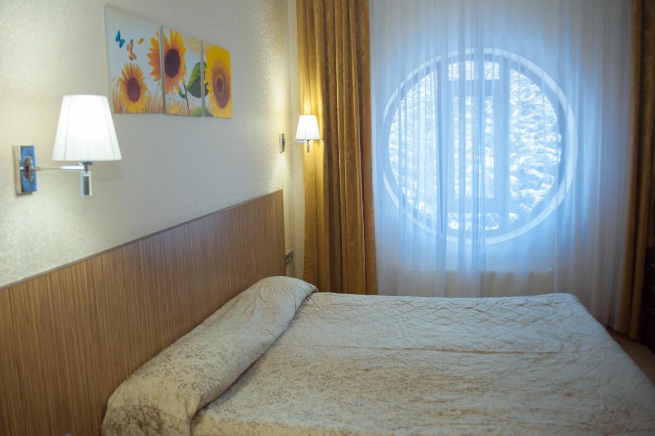 Hotel Kapriz Karakoł Zewnętrze zdjęcie