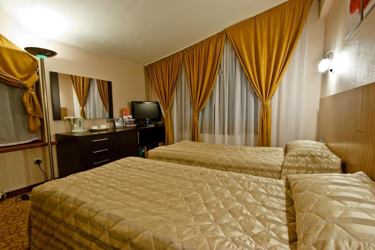 Hotel Kapriz Karakoł Zewnętrze zdjęcie