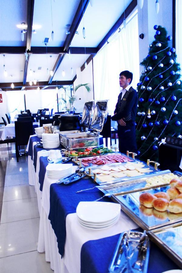 Hotel Kapriz Karakoł Zewnętrze zdjęcie